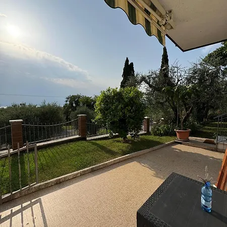 Apartment Calmasino *