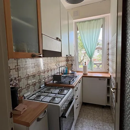 Calmasino Apartment