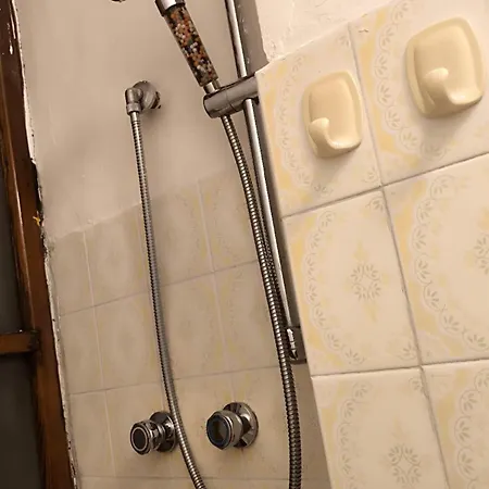 בית אירוח 静轩双床间 מסטרה