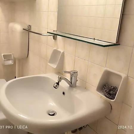 Alloggio in famiglia 静轩双床间 Mestre